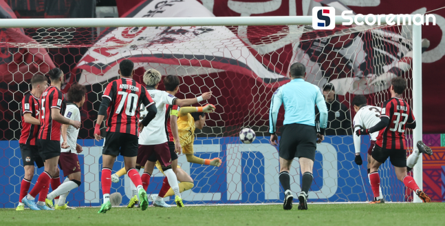 FC서울, 홈서 고베에 또 0-1 패...페널티킥 실축·크로스바 불운, 8강 진출 빨간불